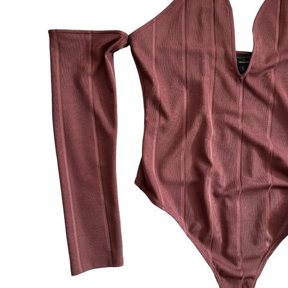 Michael Costello x Revolve Hattie Cold Shoulder Ribbed Bodysuit Mauve XL NWT - Picture 6 of 16
